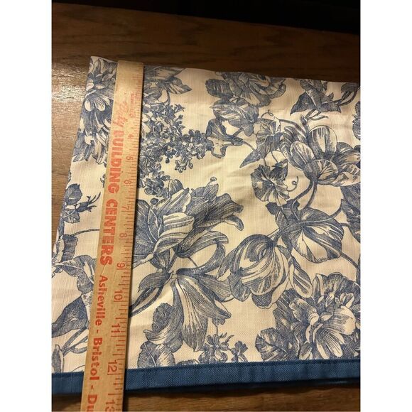 Waverly valance Blue Flowers rn#105021 replacement 60"x12.5" - Picture 5 of 5